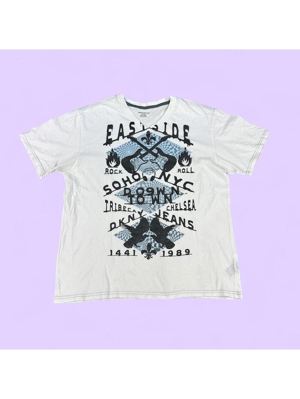 DKNY Jeans Y2K White T-shirt with Blue and Black NYC Rock-and Roll Graphic - XL